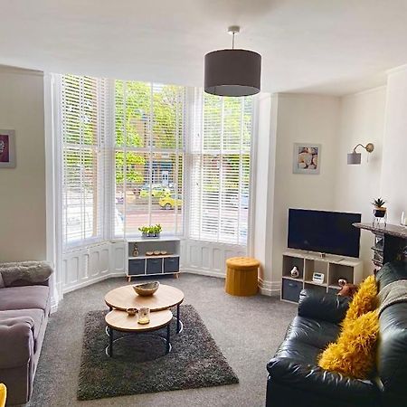 Charles Alexander Short Stay - Clifton Drive Beach Retreat Lytham St Annes Eksteriør billede