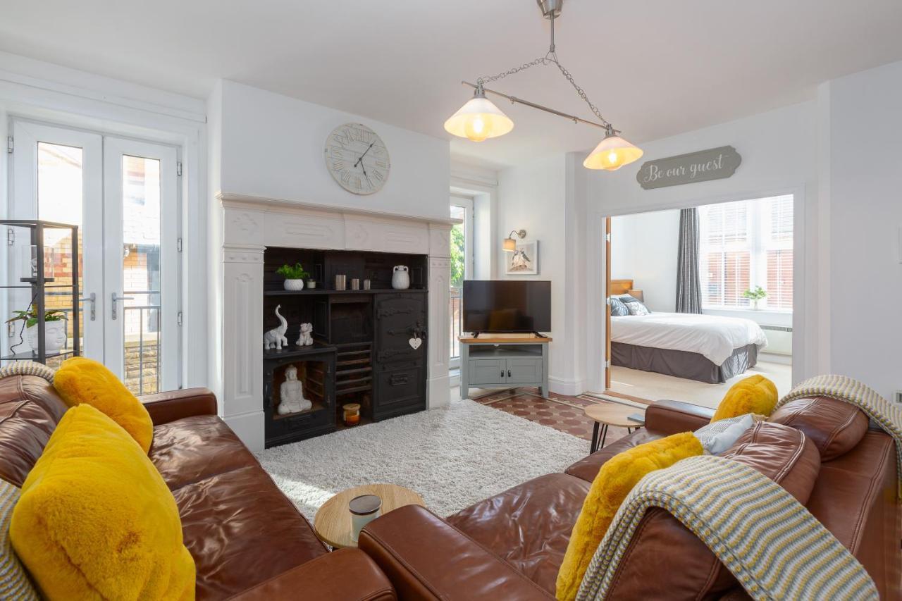 Charles Alexander Short Stay - Clifton Drive Beach Retreat Lytham St Annes Eksteriør billede