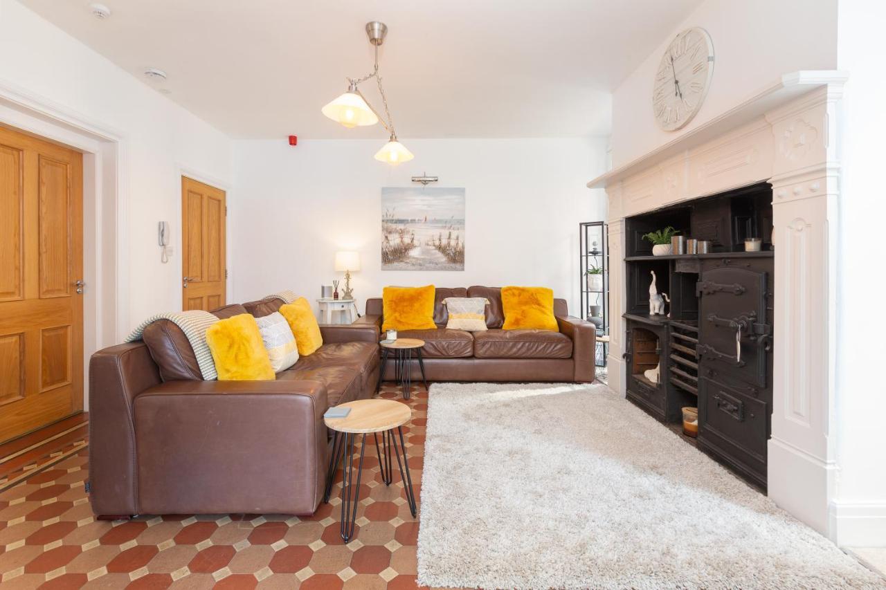 Charles Alexander Short Stay - Clifton Drive Beach Retreat Lytham St Annes Eksteriør billede