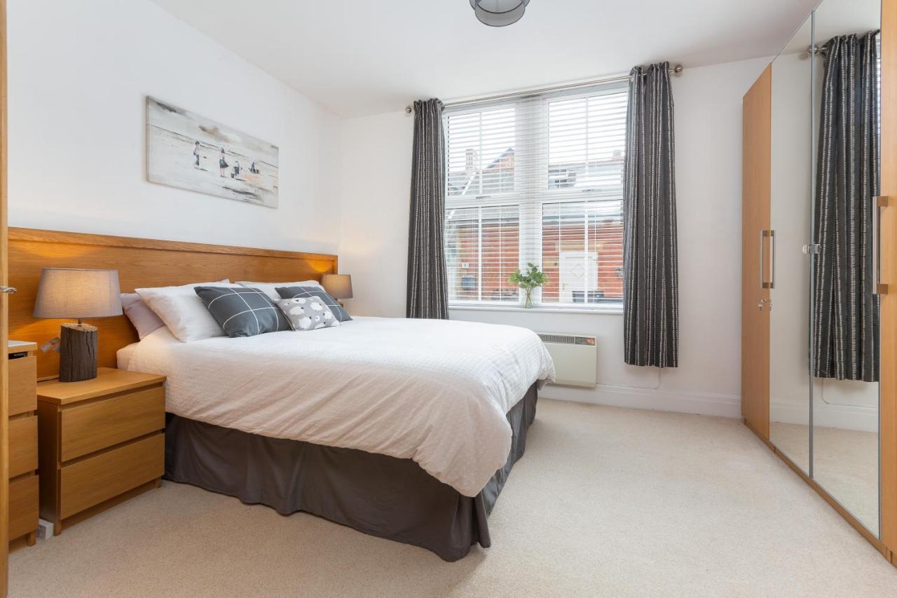 Charles Alexander Short Stay - Clifton Drive Beach Retreat Lytham St Annes Eksteriør billede
